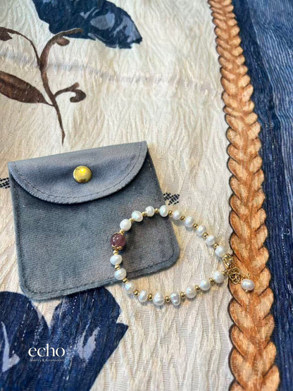 Natural Freshwater Cultured Pearl & Natural Red Agate Bracelet